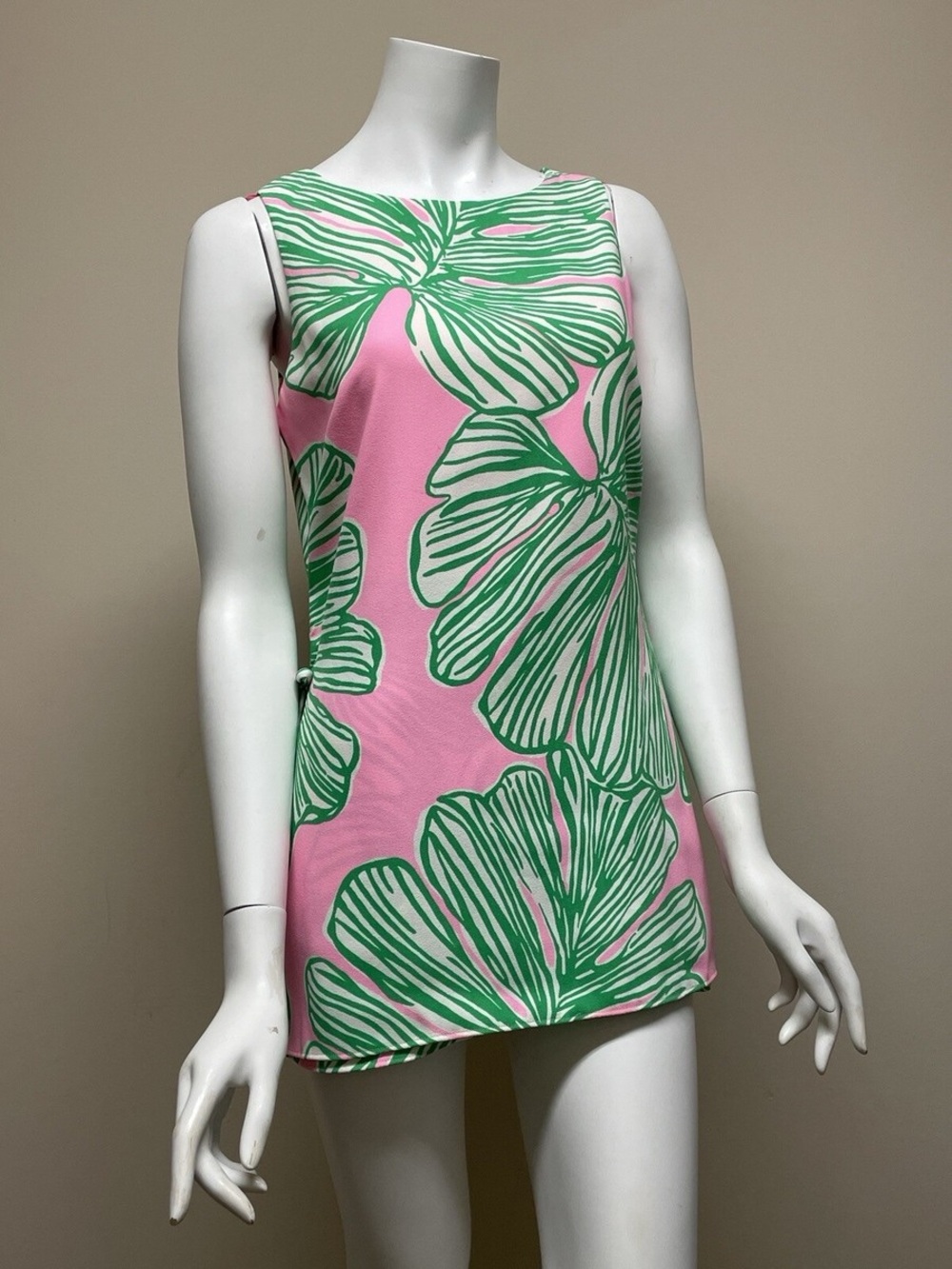Lilly Pulitzer Donna Romper Size 10 Mandevilla Baby “Who Let the Fronds Out”